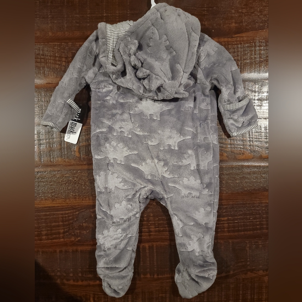 NWT Mick Mack Gray Hooded Dinosaur Baby Infant One Piece 3/6 months - Picture 3 of 3